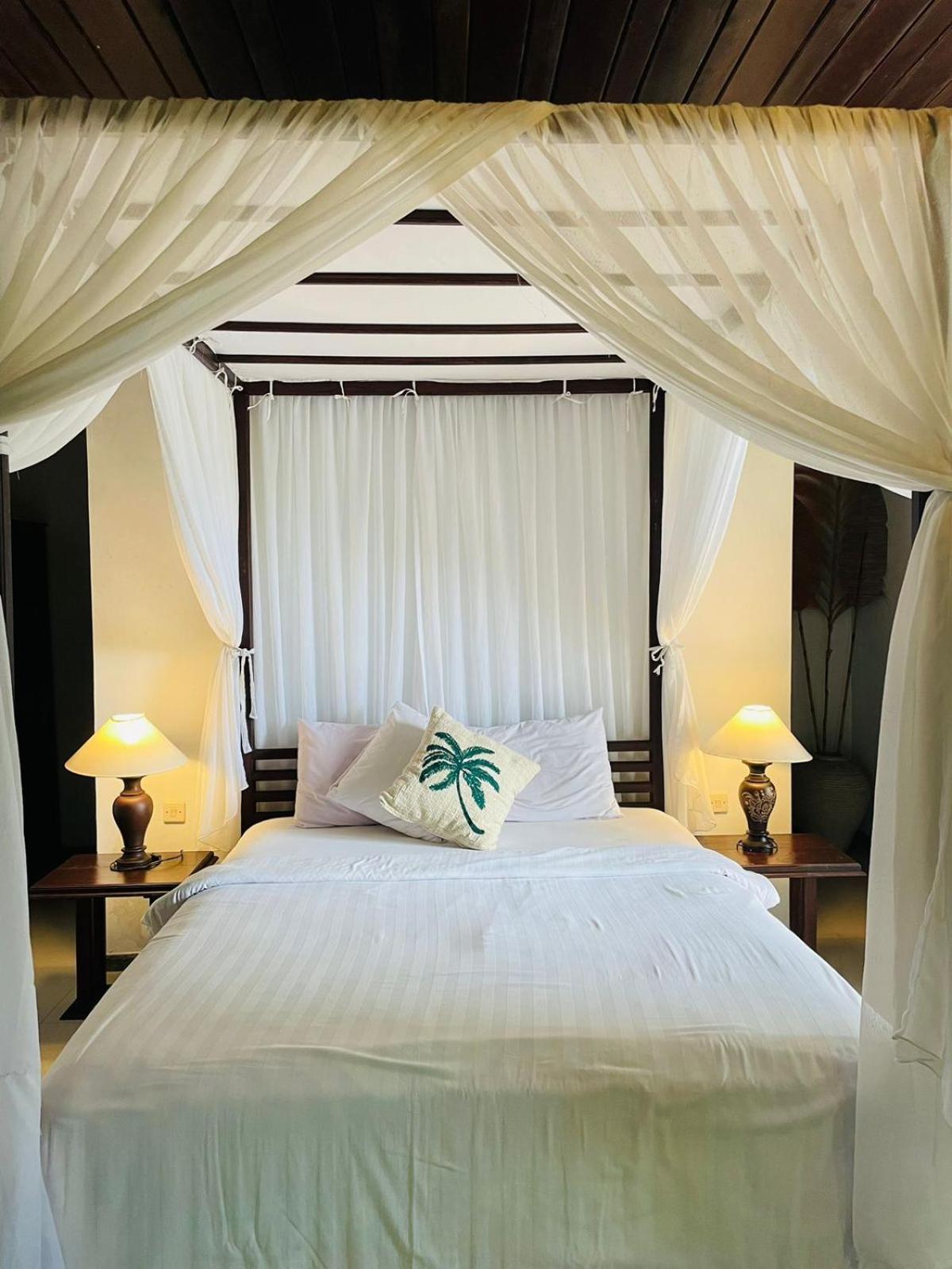 Bali Munduk Delux Bungalow Villa Singaraja エクステリア 写真