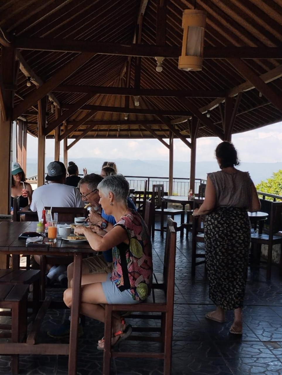 Bali Munduk Delux Bungalow Villa Singaraja エクステリア 写真