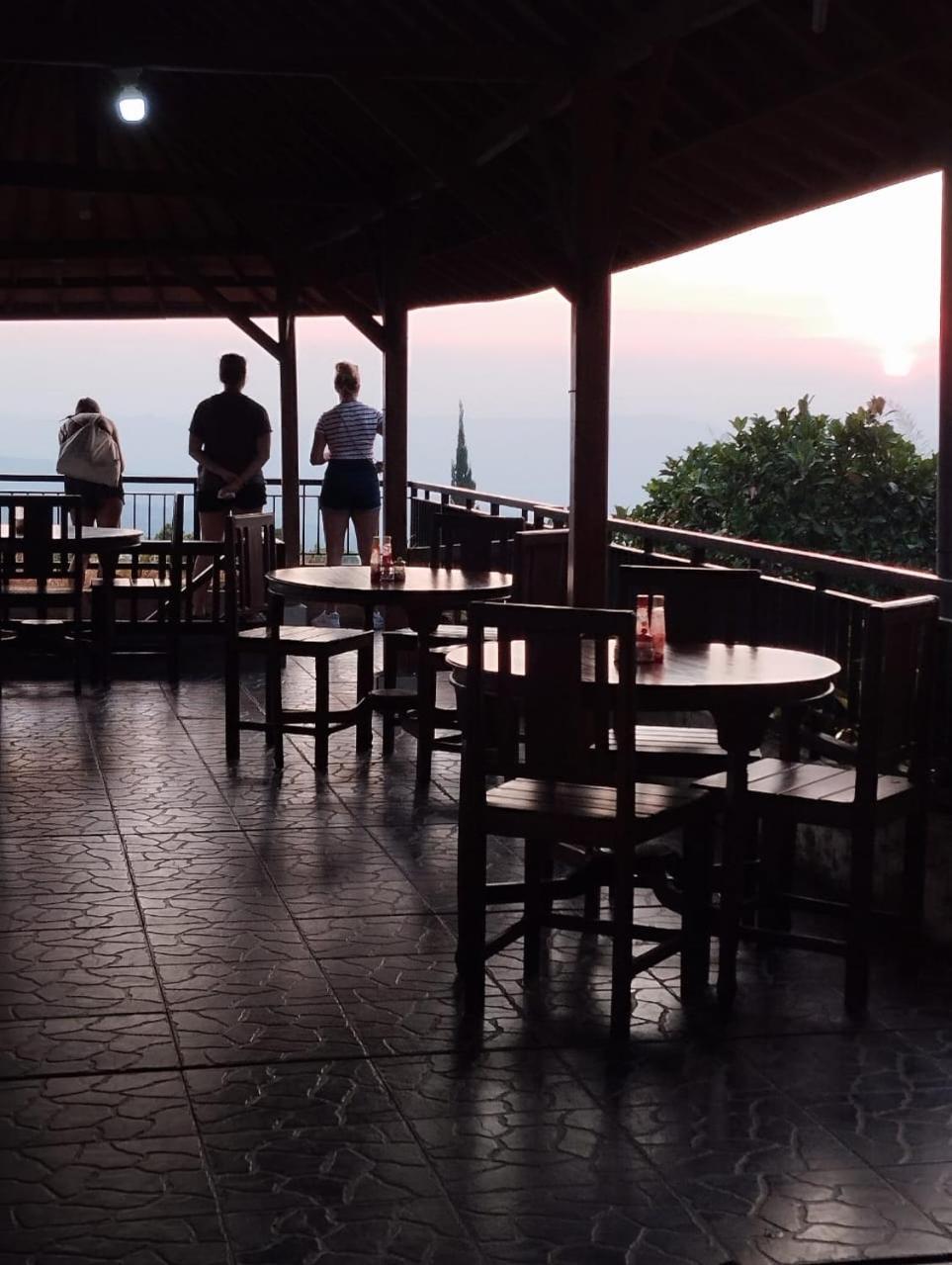 Bali Munduk Delux Bungalow Villa Singaraja エクステリア 写真
